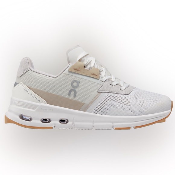 On Cloudrift in White/Sand - Picture 5 of 13